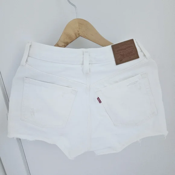 Levi's 501 Jean Short - Picture 6 of 8